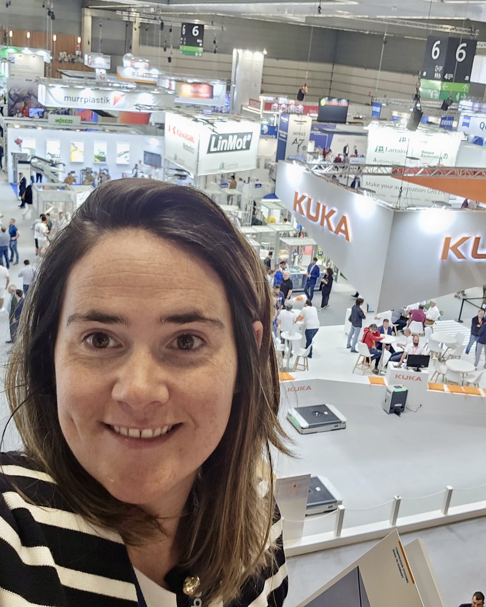 logisber's tweet photo. Ane Arcelay y Markel Garcia Lozano representaron a @logisber en la 32 @BEC_BIEMH, la feria internacional líder en fabricación avanzada, que se desarrolló en #Bilbao, en la semana del 3 al 7 de junio. Durante esos días concretaron nuevas alianzas comerciales. 🤝 https://t.co/t7SrjG3Zkz