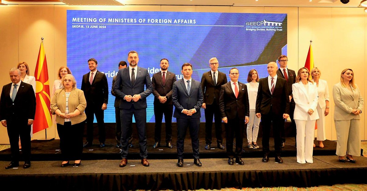 DanielaGitman's tweet photo. Glad to be back📍#Skopje at #SEECP F.M. Meeting. Great exchange on regional coop., peace, security & stability. Underlined 🇷🇴's firm support for the European future of Participants committed to this goal.
Particularly welcomed the confirmation of @amer_kap as new @rccint #GenSec. https://t.co/p0EmzoUM1f