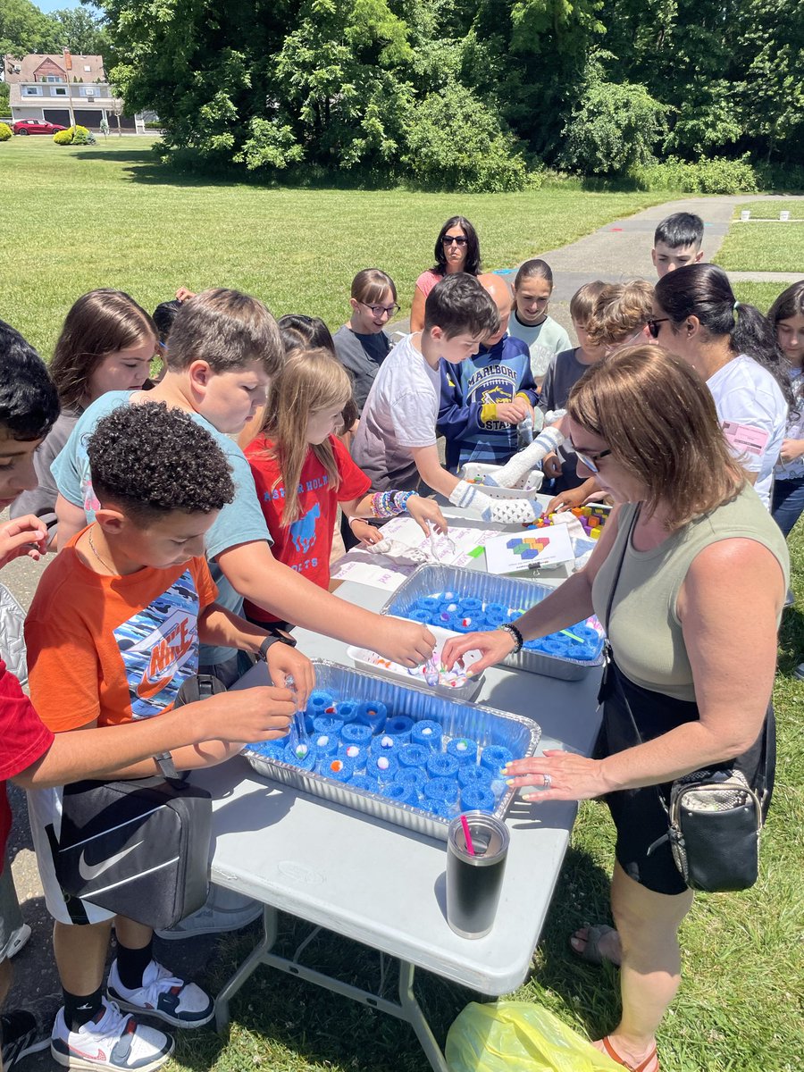 Walk for Change - a full hands on sensory experience for students. ❤️ <a href="/MarlboroSCOPE/">S.C.O.P.E. Marlboro</a> <a href="/SCOPEMarlboro/">SCOPE Marlboro</a> <a href="/MTPSNJ/">Marlboro Twp Schools</a> #kindness #choosetobekind #sensoryawareness thank you <a href="/Mccall15Dana/">Dana Mccall</a> &amp; Mrs. Semeta for this wonderful event ❤️