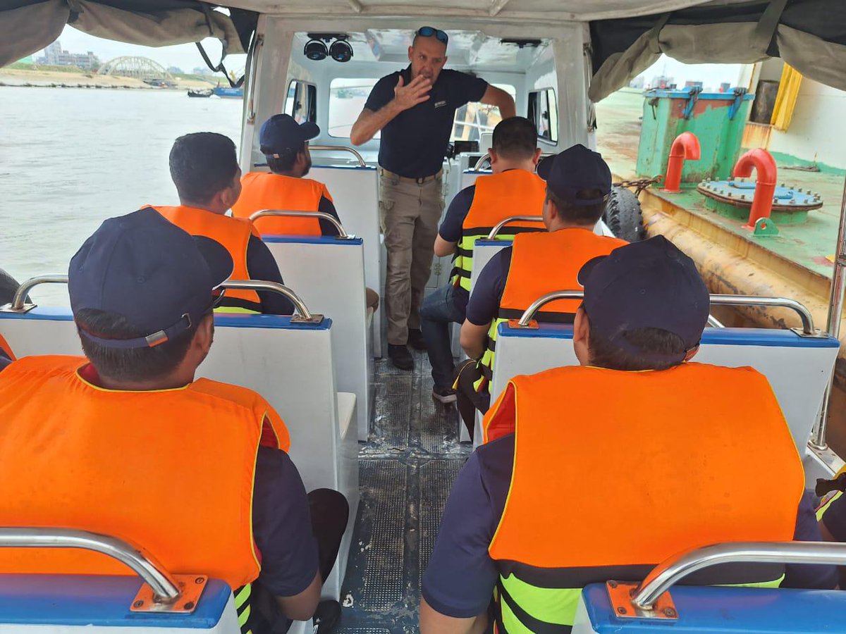 UNODC_BMB's tweet photo. #Counteringmaritimecrimes⚓️
@UNODC_MCP in #Bangladesh🇧🇩concluded 2nd Introduction to #Seamanship Course for 16 officers of the #DepartmentofNarcoticsControl to elevate their capabilities in boat orientation, crew drills & emergency procedures!
Funded by #Japan🇯🇵
#BorderManagement https://t.co/ly3uKtYQJe