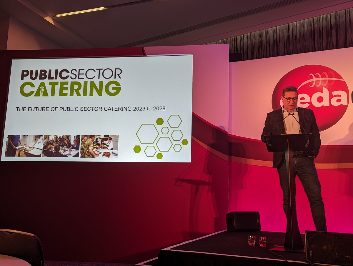 CEDAUK's tweet photo. Public Sector Challenges
'An under researched sector'
'2.6 billion meals per year, schools are roughly half of this with care homes as the second highest' - Andrew Archer
#ceda #cedaConference https://t.co/NuEq56E0YP