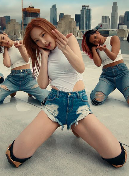 AboutMusicYT's tweet photo. TWICE's Nayeon has released her newest single, 'ABCD', out now! https://t.co/UdeSsHRAL9
