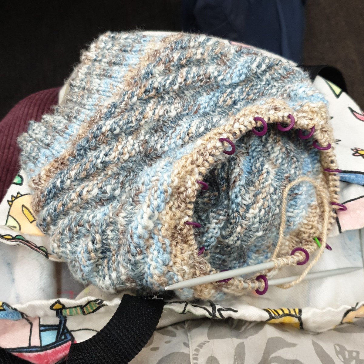 jenniwaugh's tweet image. At the @Aimuseums conference. Today&apos;s knitting project is a hat for my dad. Fear not speakers, if I&apos;m knitting, I&apos;m listening.

#aimconference2024