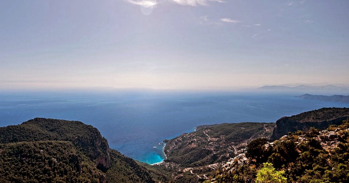 Yorulduk ama değdi gibi :)
#Likya yolunda 15 üniteden oluşan keyifli lüks bir konaklama tesisi çıktı ortaya. Bekleriz efendim ☺ #Fethiye-Karaağaç   
instagram.com/fethiyelikyaka…