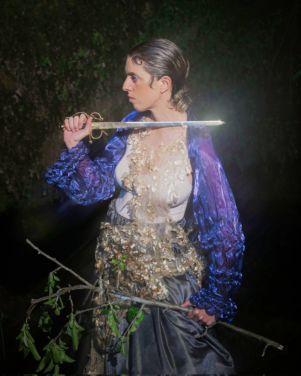 Le Parody (@leparody) on Twitter photo VIRTUDES 19/6
primer adelanto del disquito que se viene después del verano
¡Pre save! everlasting.lnk.to/virtudes
<a href="/EverlastingRec/">Everlasting Records</a> VIRTUDES 19/6
primer adelanto del disquito que se viene después del verano
¡Pre save! everlasting.lnk.to/virtudes
<a href="/EverlastingRec/">Everlasting Records</a>