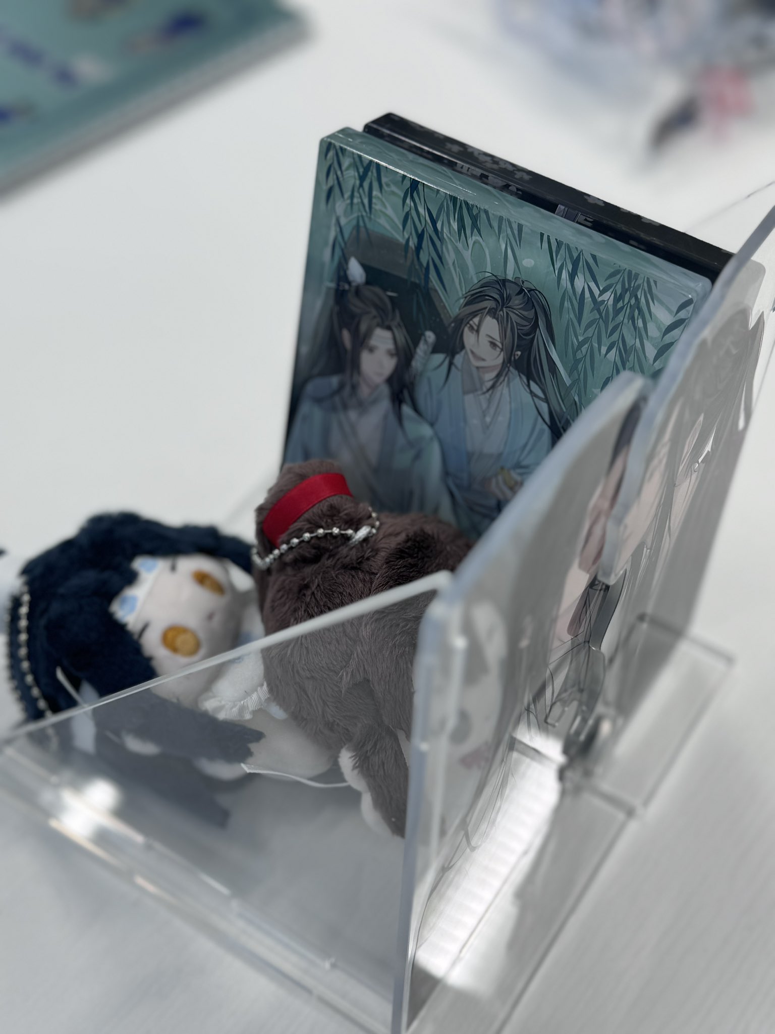 Amazon.co.jp: 魔道祖師 アクリルブックエンド あみあみ amiami