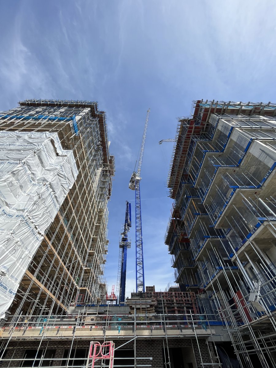 HadleyPropertyGroup tweet media