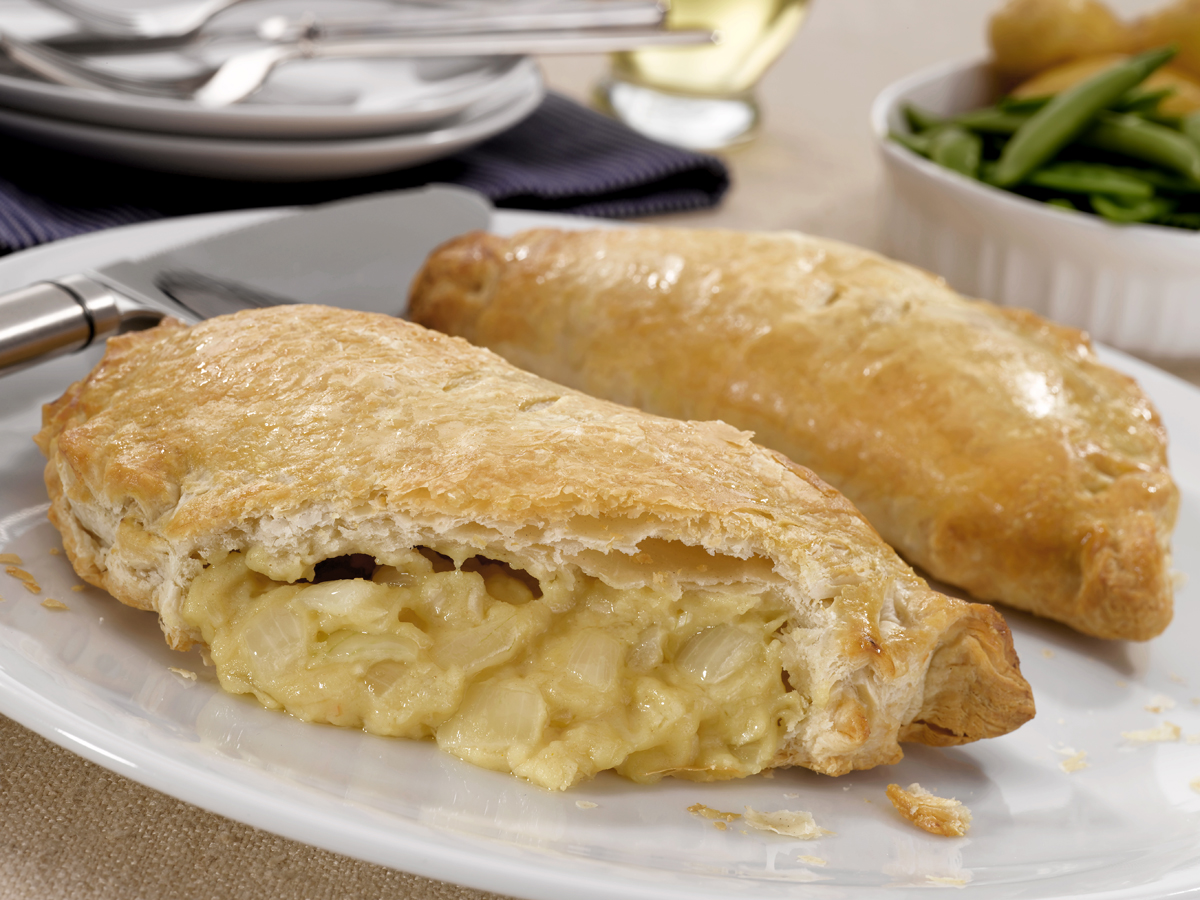 Kick off for Euro 2024 is this Friday the 14th June!  ⚽️ Customers can sit down to watch the game with a hearty pie - especially suitable for this stunningly lovely "Summer" we're having.  Warm them up while they watch the warm-up!  

lucas-ingredients.co.uk/recipe-categor…

#PiesandPasties