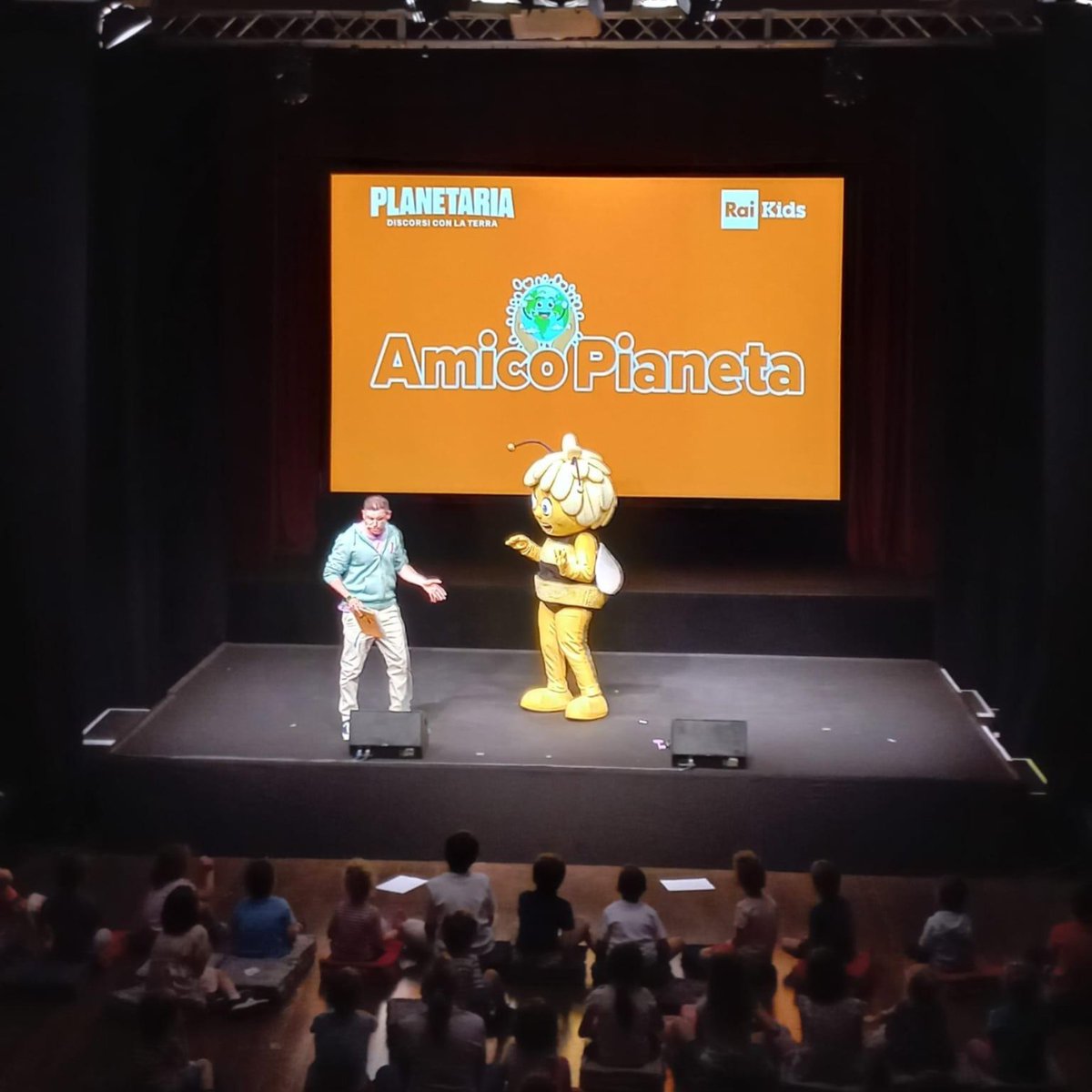 DeAPlaneta Entertainment tweet media