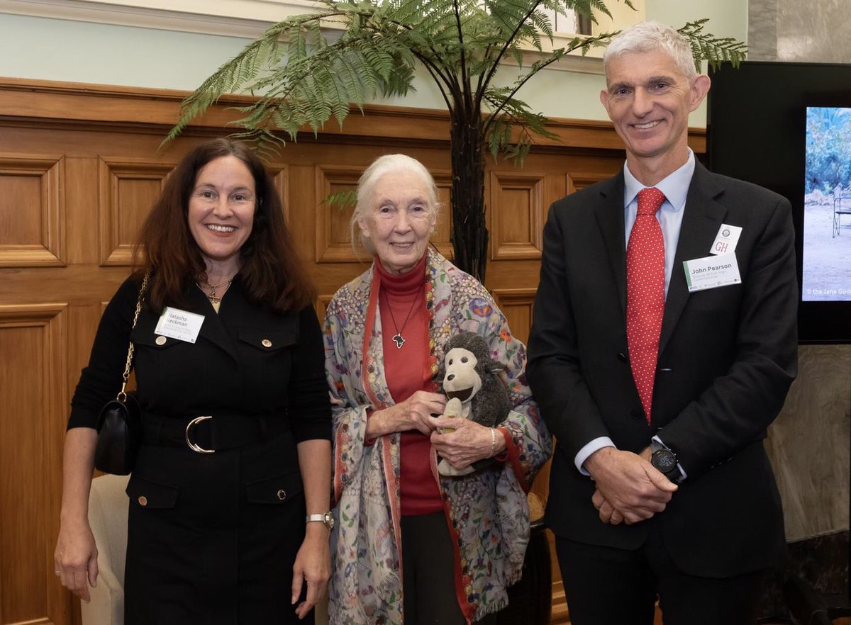 John Pearson (@johnpearson68) on Twitter photo It was an absolute honour to meet the British conservationist Jane Goodall!
Today in Wellington she talked about the crucial role young people can play on environmental issues. Her words continue to inspire so many people around the world…
<a href="/nzBritish/">British Council</a> <a href="/Forest_and_Bird/">Forest & Bird</a> It was an absolute honour to meet the British conservationist Jane Goodall!
Today in Wellington she talked about the crucial role young people can play on environmental issues. Her words continue to inspire so many people around the world…
<a href="/nzBritish/">British Council</a> <a href="/Forest_and_Bird/">Forest & Bird</a>
