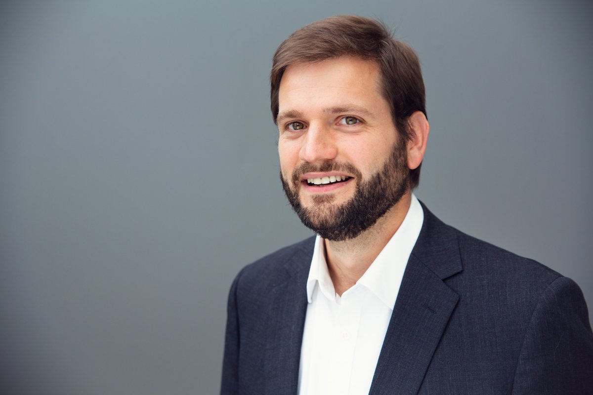 Groves Artists tweet media