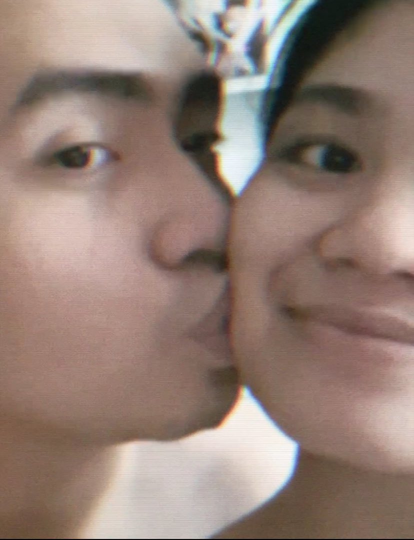 abegailjv's tweet photo. Yung saya ko talaga everytime I receive kisses from you Mahalko🥰 https://t.co/MFQC5dXpzC