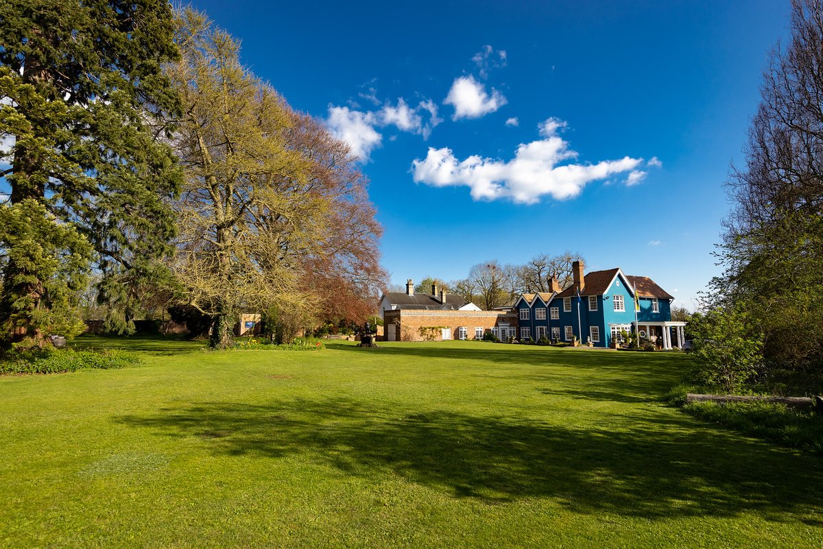 SealmasterUK's tweet photo. 🌳The Great Big Green Week 

DIG Ltd have set out to reduce their carbon footprint. We have done this in many ways, inc installing 104 solar panels, which is equivalent to 557 trees per year.

Its great not just for the environment, but our staff as well.

#thegreatbiggreenweek https://t.co/cyyi3dyFmN