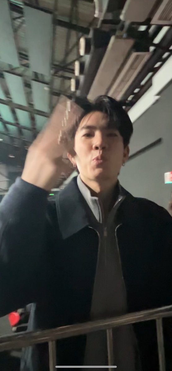 impppipi's tweet photo. Met in Chongqing🫶🏻
@off_tumcial 

#OffFMChonqing 
#tumcial 
#ออฟ https://t.co/DELOVl3AWL