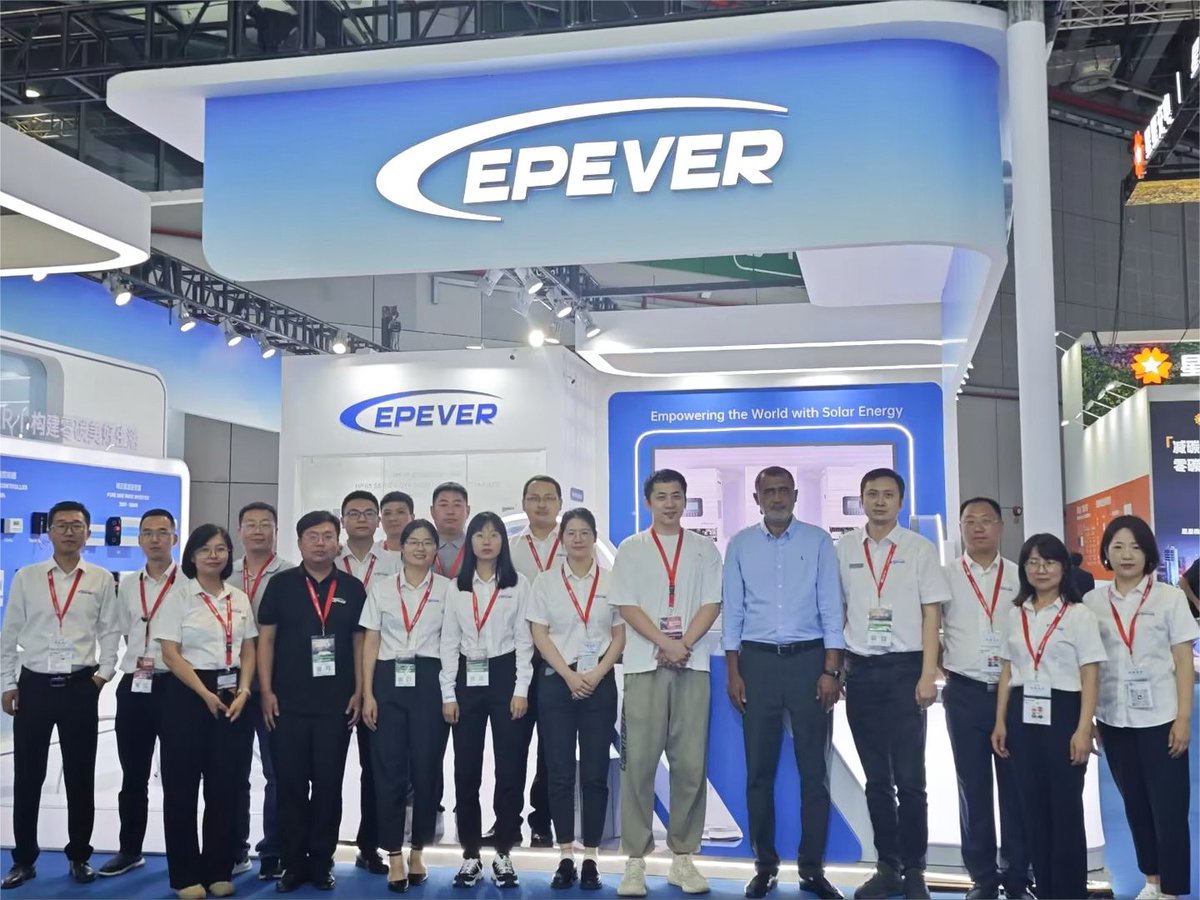 Epever_Tech's tweet photo. 🌟Exciting Day 1 at SNEC PV+ 2024!
Dive into our latest solar solutions at Booth 8.1H-F660, Shanghai. Thanks to everyone who joined us today!
📸 Swipe to see the vibrant scenes from the event. Join us for more innovations over the next two days!🌏
#EPEVER #Epsolar #SNECPV2024 https://t.co/tGb6dchadw