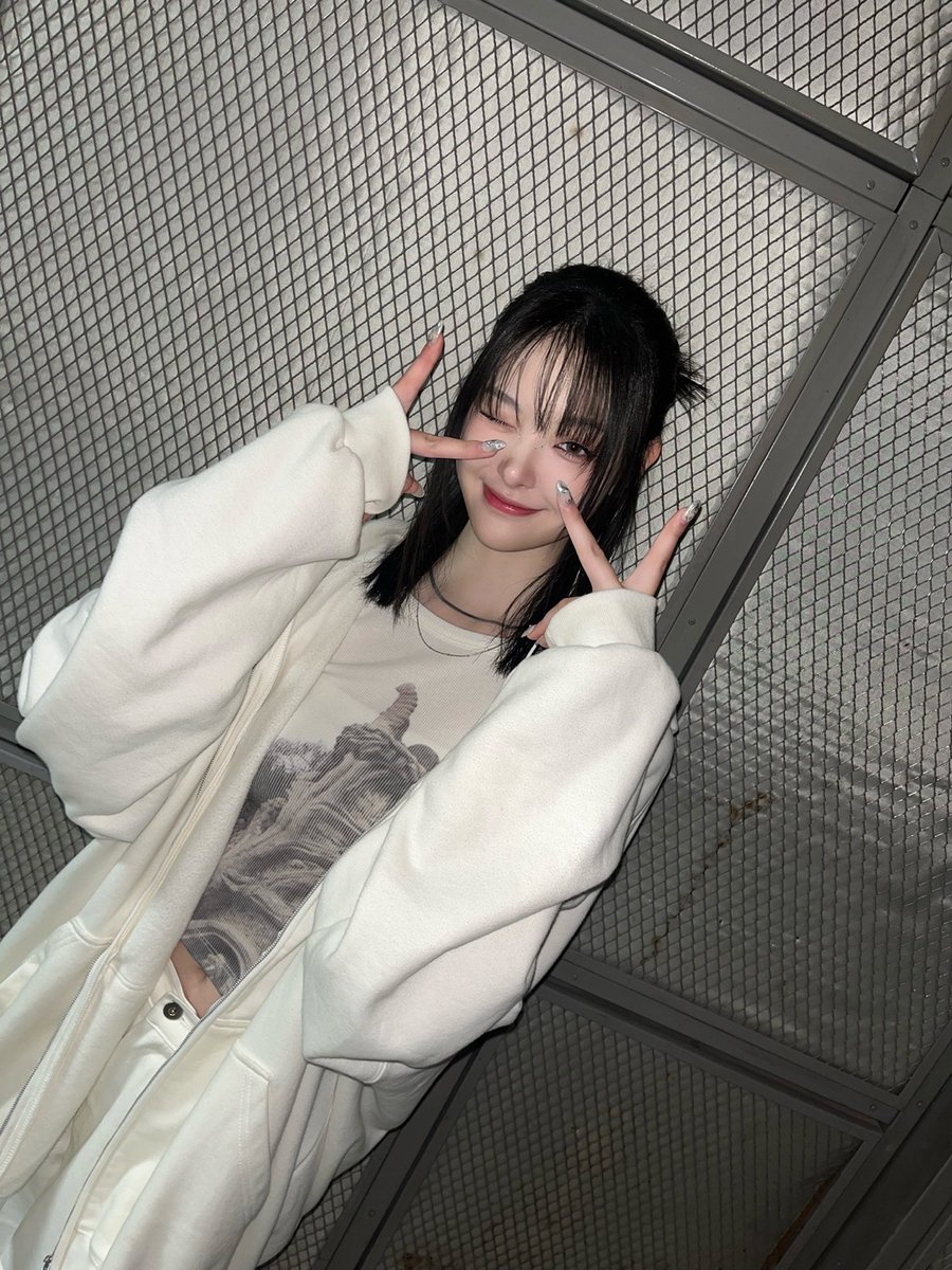 🤍🤍 #tripleS #트리플에스 #Lynn #린