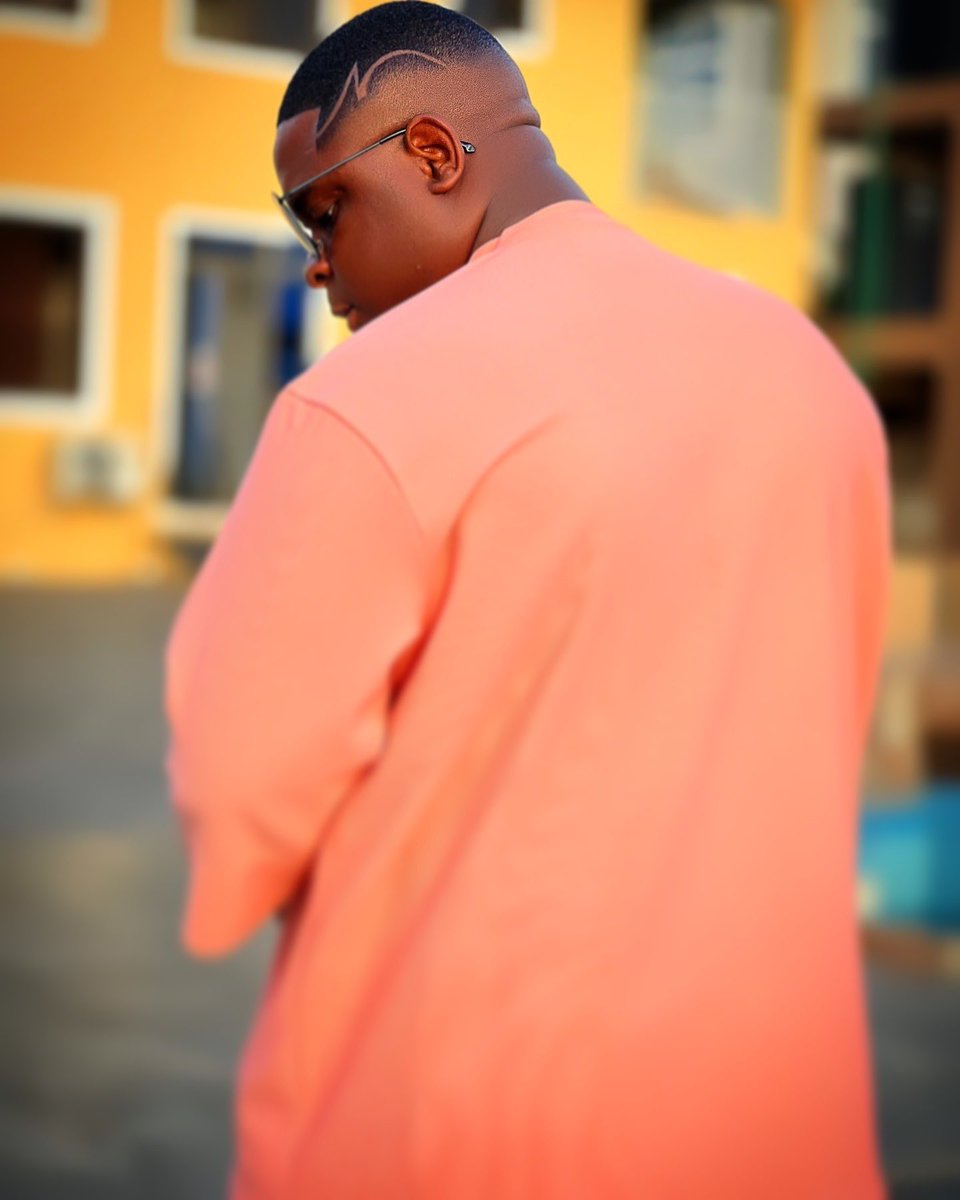 EnockDarko14's tweet photo. The star don’t force itself to shine wherever it find itself 
#123 #withlove #watabomshell https://t.co/UyLkH3LJ9H