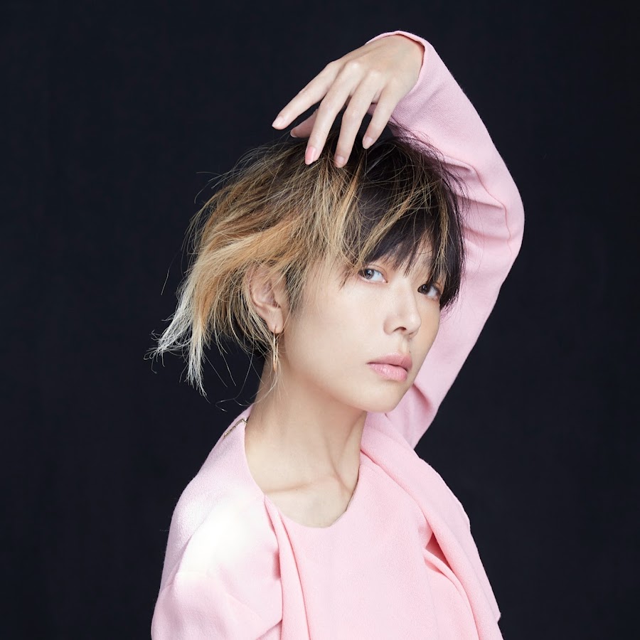 ROTHBARTBARON's tweet photo. #ROTHBARTBARON
10th ANNIVERSARY
〜BEAR NIGHT 5〜

💫GUEST 決定💫
　塩塚モエカ (羊文学)
　Salyu
　崎山蒼志

🎟️TICKET 6/15 sat ~

📅8月4日(日)
🎪LINE CUBE SHIBUYA (渋谷公会堂)
🐻https://t.co/RIFXLgG4qm

Artwork : 渡辺明日香
@moekashiotsuka @SALYUOFFICIAL @soushiclub
#rbb_live #ROTHBARTBARON