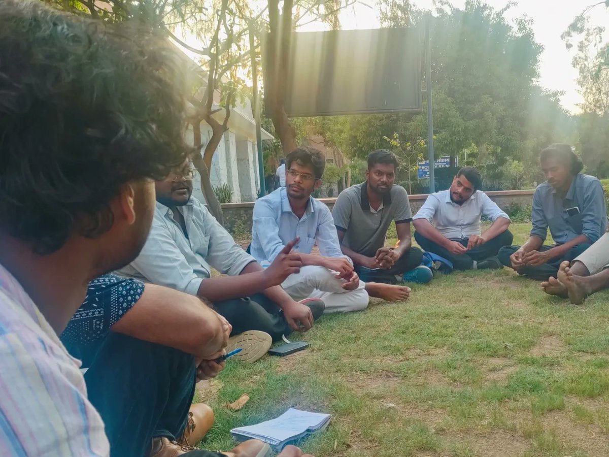 APSP4DU's tweet photo. On June 10th Ambedkar Periyar Savitribhai Phule Study Circle of Delhi University conducted a discussion session on the book Buddha or Karl Marx by Dr.B.R.Ambedkar. https://t.co/bSLJMo15JL