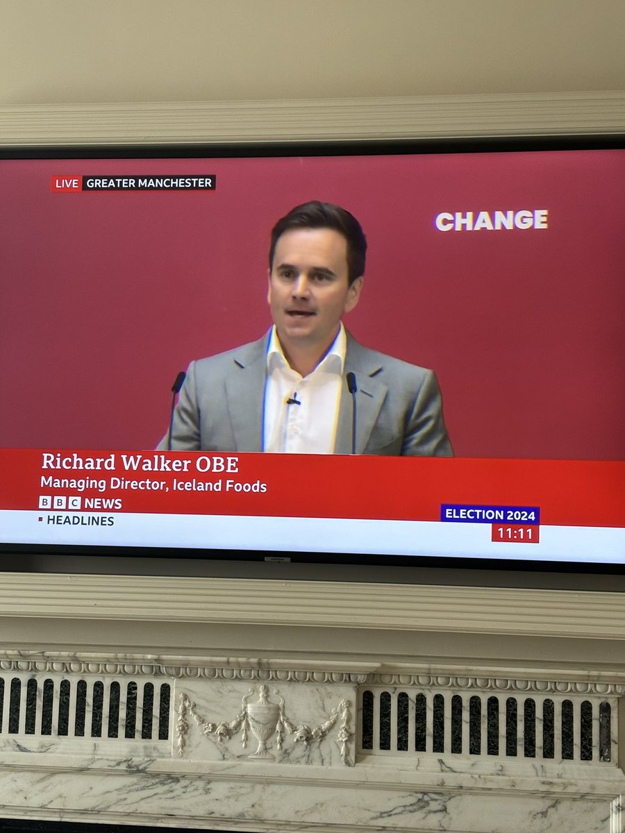 Lordwalker1877's tweet image. Labour launching their manifesto with a name you can trust #LabourParty #GeneraElection #timetochange