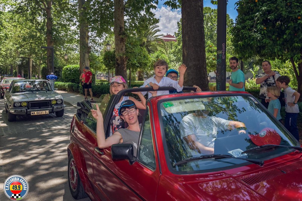 Concejalía Deportes Granada (@concejaliadxtgr) on Twitter photo Un centenar de vehículos clásicos participarán este domingo (de 9:00 a 14:00 horas) en el Paseo del Salon de Granada en el XI Festival Motor por la Vida. El objetivo es visibilizar a los colectivos que trabajan con niños.
<a href="/aytogr/">Ayuntamiento de Granada</a> <a href="/marifrangr/">Marifran Carazo</a> <a href="/EscGranada499/">EscuderiaGranada49.9</a> Un centenar de vehículos clásicos participarán este domingo (de 9:00 a 14:00 horas) en el Paseo del Salon de Granada en el XI Festival Motor por la Vida. El objetivo es visibilizar a los colectivos que trabajan con niños.
<a href="/aytogr/">Ayuntamiento de Granada</a> <a href="/marifrangr/">Marifran Carazo</a> <a href="/EscGranada499/">EscuderiaGranada49.9</a>