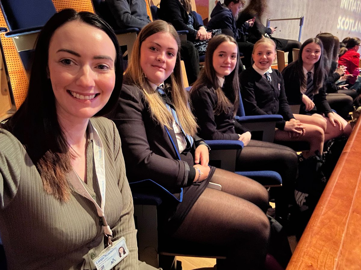 LanguagesLargs's tweet image. Our S3 pupils Lily, Alysha, Lily and Zara enjoyed attending the @ypi_scotland national event yesterday at Perth Concert Hall.

It was a chance to celebrate our young people taking part in YPI and making a difference in their local communities👏

#DrivingChange #YPI