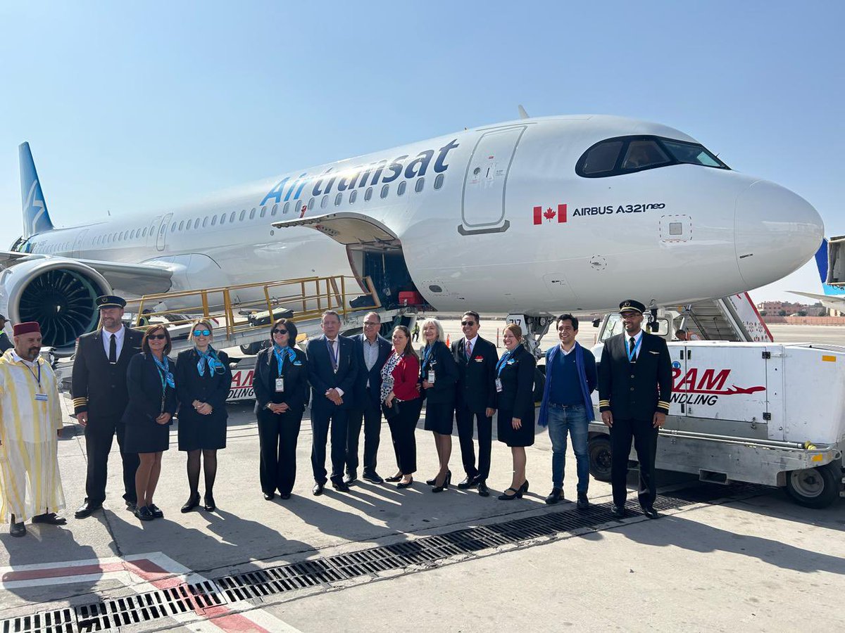 IsabelleValois6's tweet photo. Quel plaisir d’être à #Marrakech pour l’arrivée du vol ✈️ inaugural @airtransat en provenance de #Montreal 🇨🇦. 
SVQ👉c’est le 1er vol direct reliant Marrakech à Amérique du  Nord !
Le vol, l’équipage &amp; les voyageurs ont été accueillis selon la + pure tradition 🇲🇦.#MarhabaBikoum https://t.co/j8nXKwo2oi