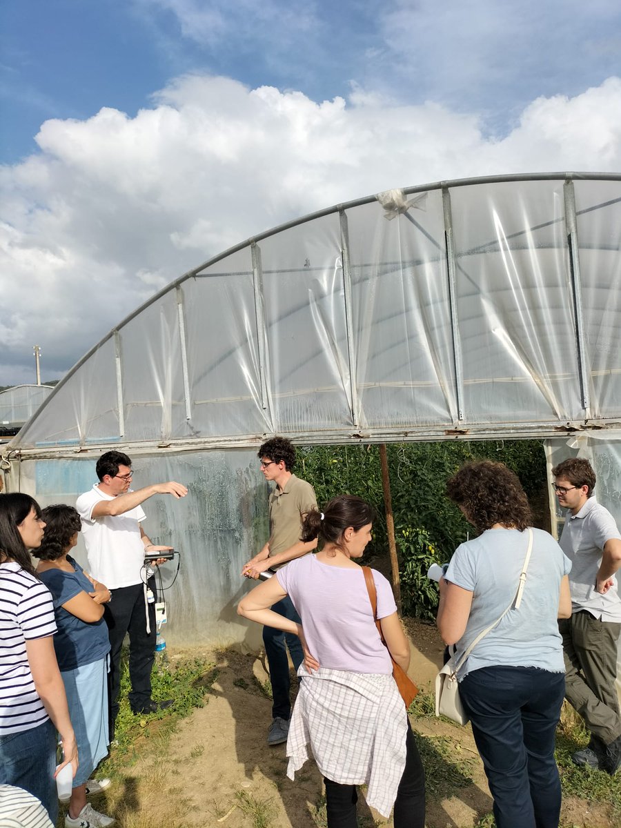 Dissemination is important at every level, and that’s why organized a special meeting with small farmers and agronomists from the Florence area.

#smartagriculture #precisionfarming #tomato