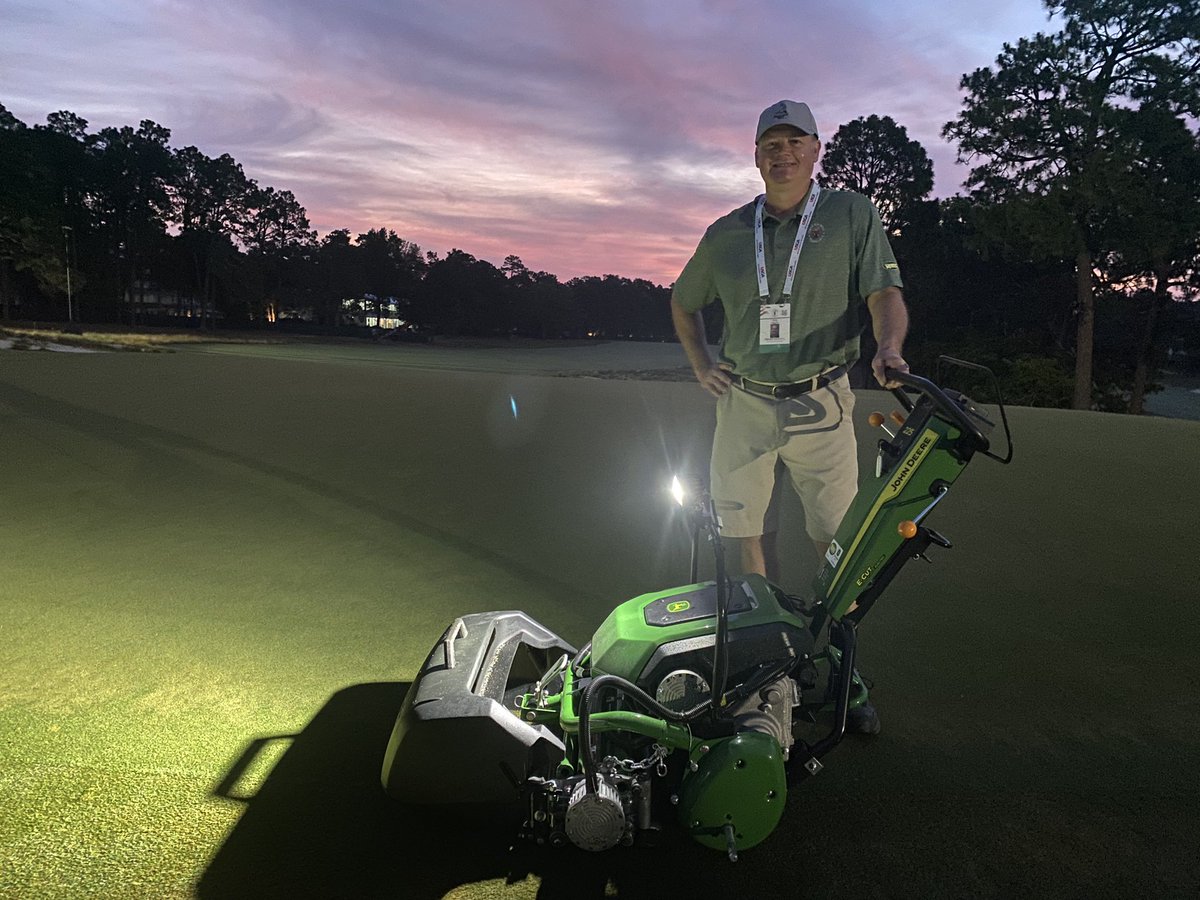 Kelly Lynch tweet media