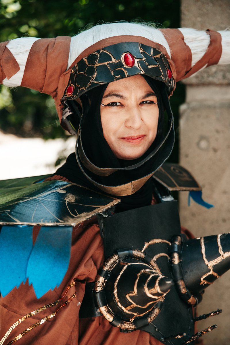 solarwolfcospla's tweet photo. Power Ranger shoot. Blue Ninjetti VS Rita Repulsa.
.
Blue Ninjetti Ranger: @solarwolfcosplay 
Rita Repulsa: @pantheranddragonfly 
Photographer: @cassieraedsgn
.
#Powerrangers #powerrangerninjetti #powerrangerninjetticosplay #ritarepulsa #ritarepulsacosplay #atlantacosplay https://t.co/OGZsyj0xjX