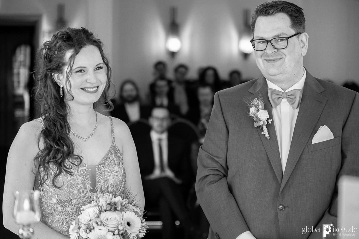 Jean-Paul Snijder (@jpsnijder) on Twitter photo Some Happy Personal News: Last Saturday I got married to my best friend, my partner, and fellow scientist <a href="/M_Steinhilber/">Meike Steinhilber</a>. It was such a lovely and perfect day! We couldn't be happier! Some Happy Personal News: Last Saturday I got married to my best friend, my partner, and fellow scientist <a href="/M_Steinhilber/">Meike Steinhilber</a>. It was such a lovely and perfect day! We couldn't be happier!