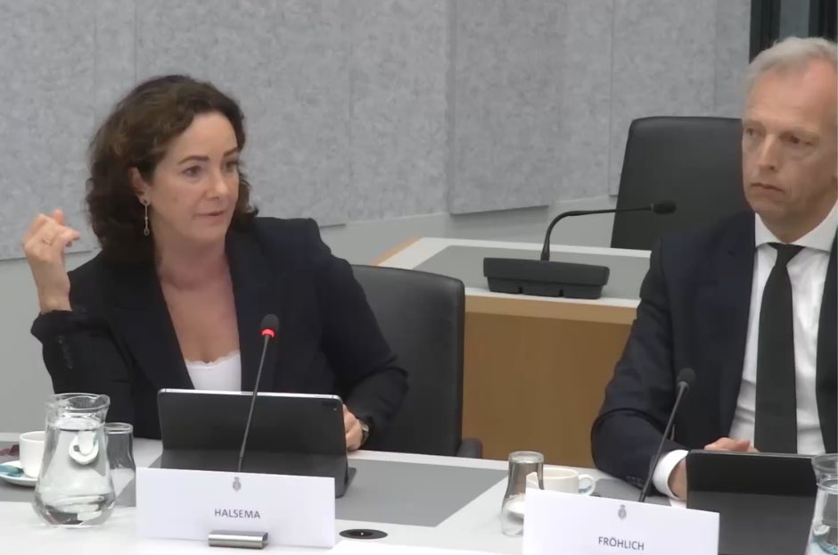 Rondetafelgesprek over explosies. We werken hard om dit soort geweld te stoppen. Samen met burgemeesters Aboutaleb, Fröhlich en Halsema zorgen geuit en ideeën aangedragen om nog slagvaardiger hiermee om te kunnen gaan. Goed te zien dat de Tweede Kamer onze zorgen serieus neemt.