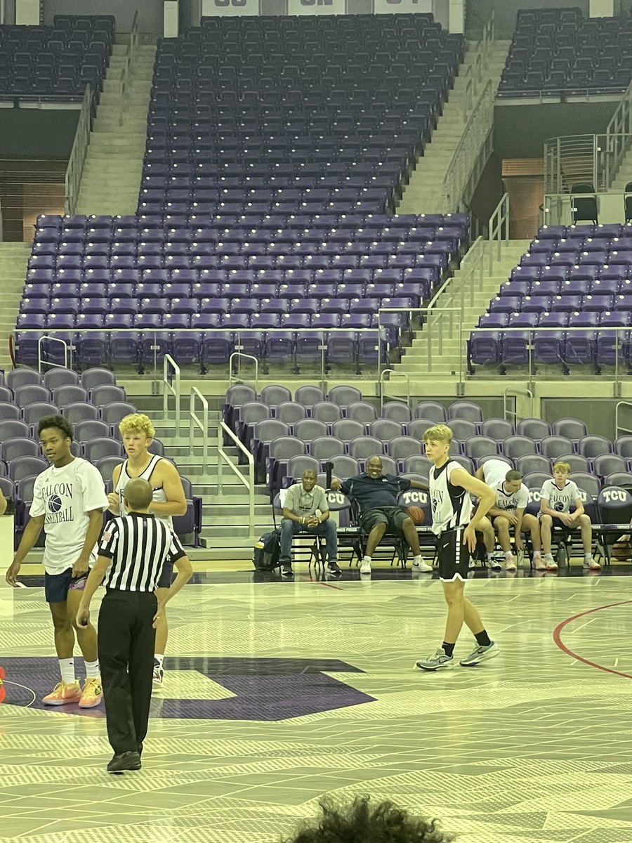 MichaelKrivane3's tweet photo. I had a great weekend at the TCU basketball team camp playing with @FWCD_Athletics 
Here are some highlights from the weekend. https://t.co/Br8CaJ5KfQ