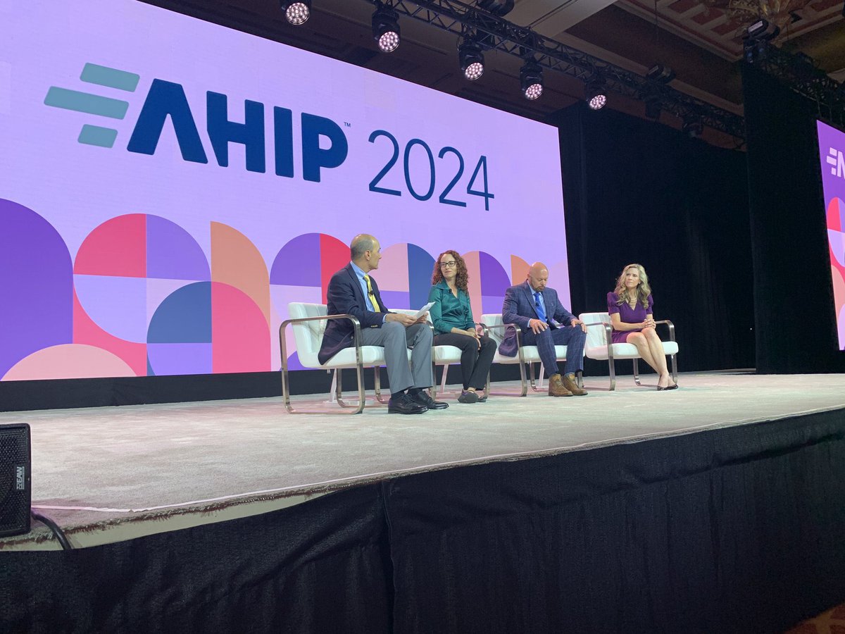 It was an honor to speak about obesity care at AHIP. Decisions about coverage for GLP-1RAs need to be grounded in evidence, equity, and ethics.

medcitynews.com/2024/06/glp1s-…

#ww
#obesity
#AHIP2024
#obesitycare
#nyulangone
<a href="/NYUGSOM_DGIMCI/">NYU General Internal Medicine</a> 
<a href="/NYULH_DeptofMed/">NYU Department of Medicine</a>