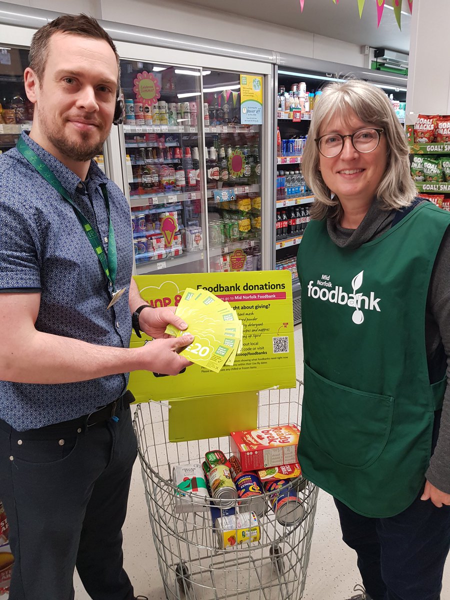 NorfolkMid's tweet photo. @EoECoop has given us £1,300 worth of shopping vouchers (£20 per family to spend in their stores in Dereham)

We will be handing out to food bank users in the coming weeks. https://t.co/j1C4QukuJ5