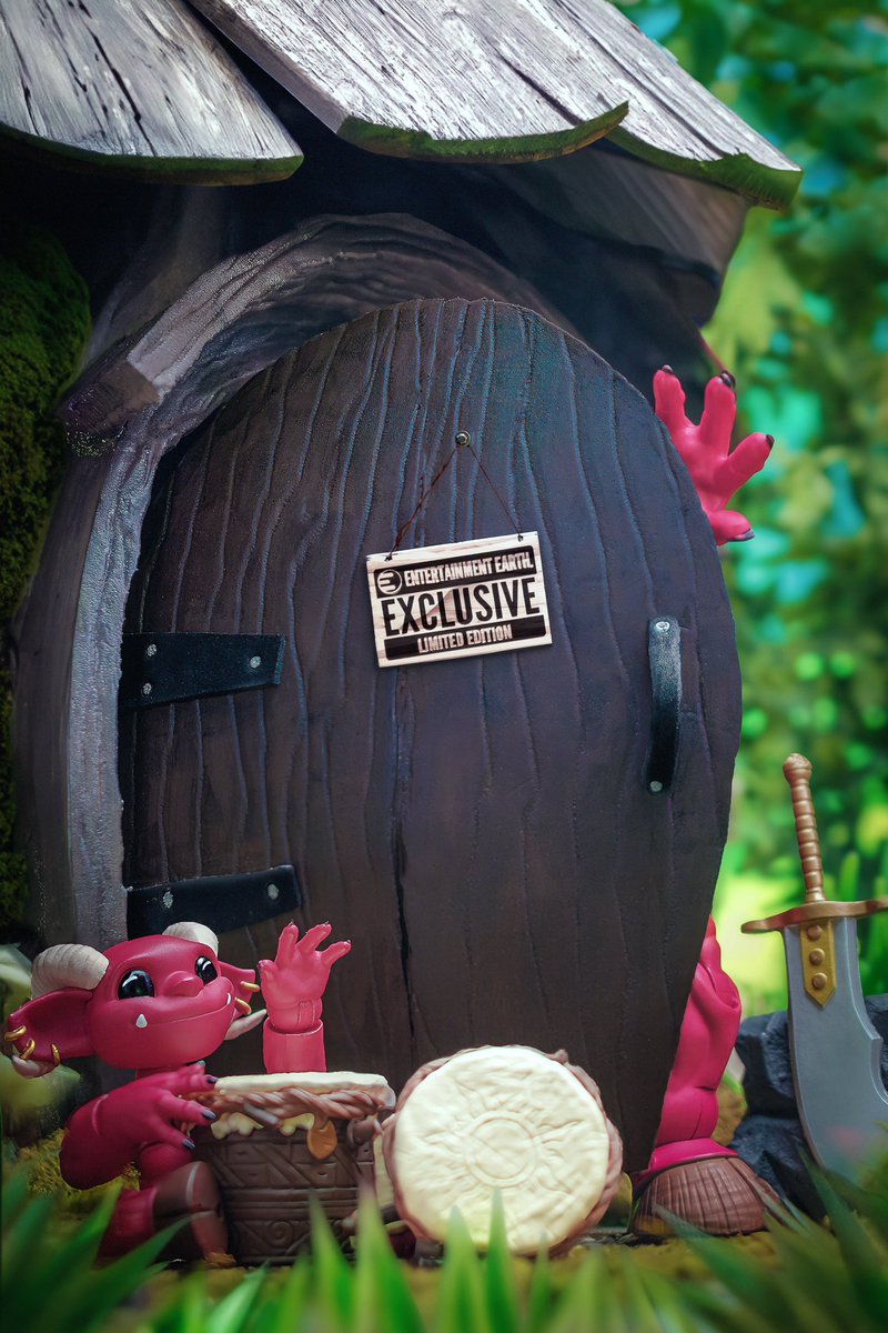 Knock Knock! Something BIG is coming to <a href="/EntEarth/">Entertainment Earth</a> this #HotGhoulSummer !!! #EntertainmentEarth #Plunderplanet #Plunderlings #Plunderstrong