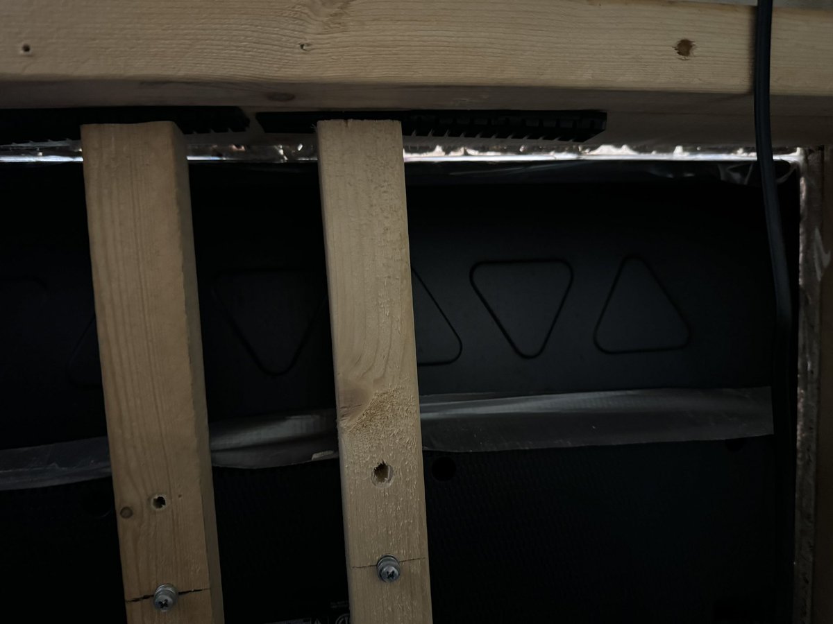 lydiakauppi's tweet image. DIY shower TV, what could go wrong