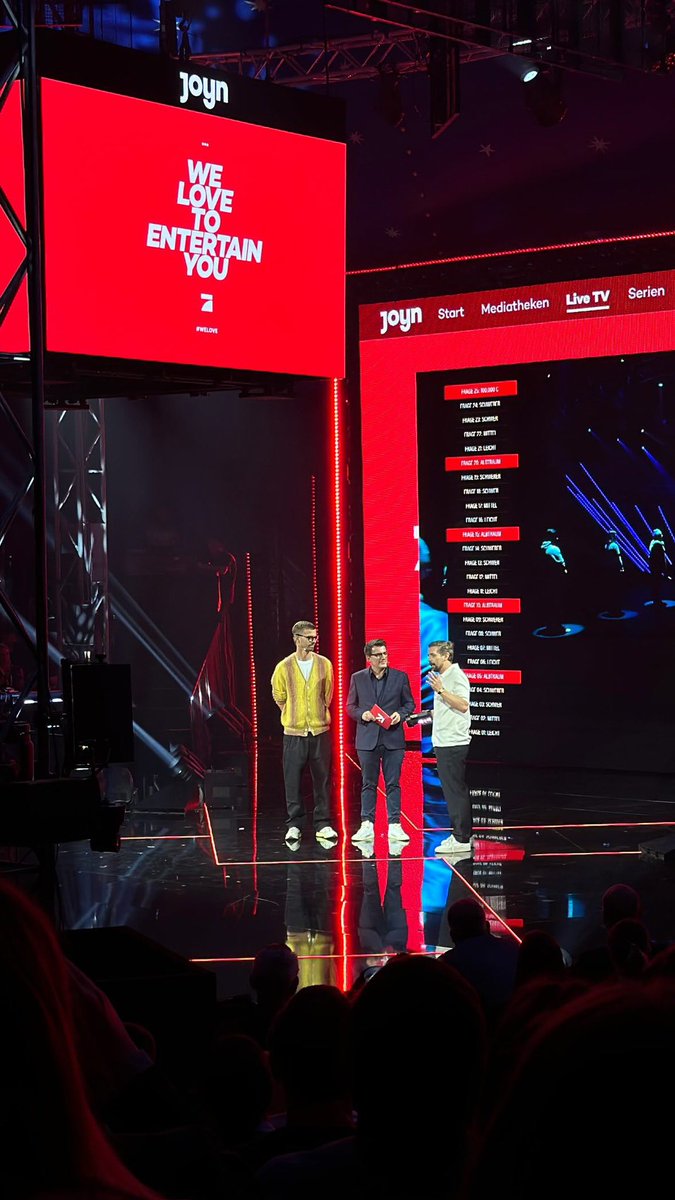 Sophifei's tweet image. Weiter geht’s 😍  #screenforcedays