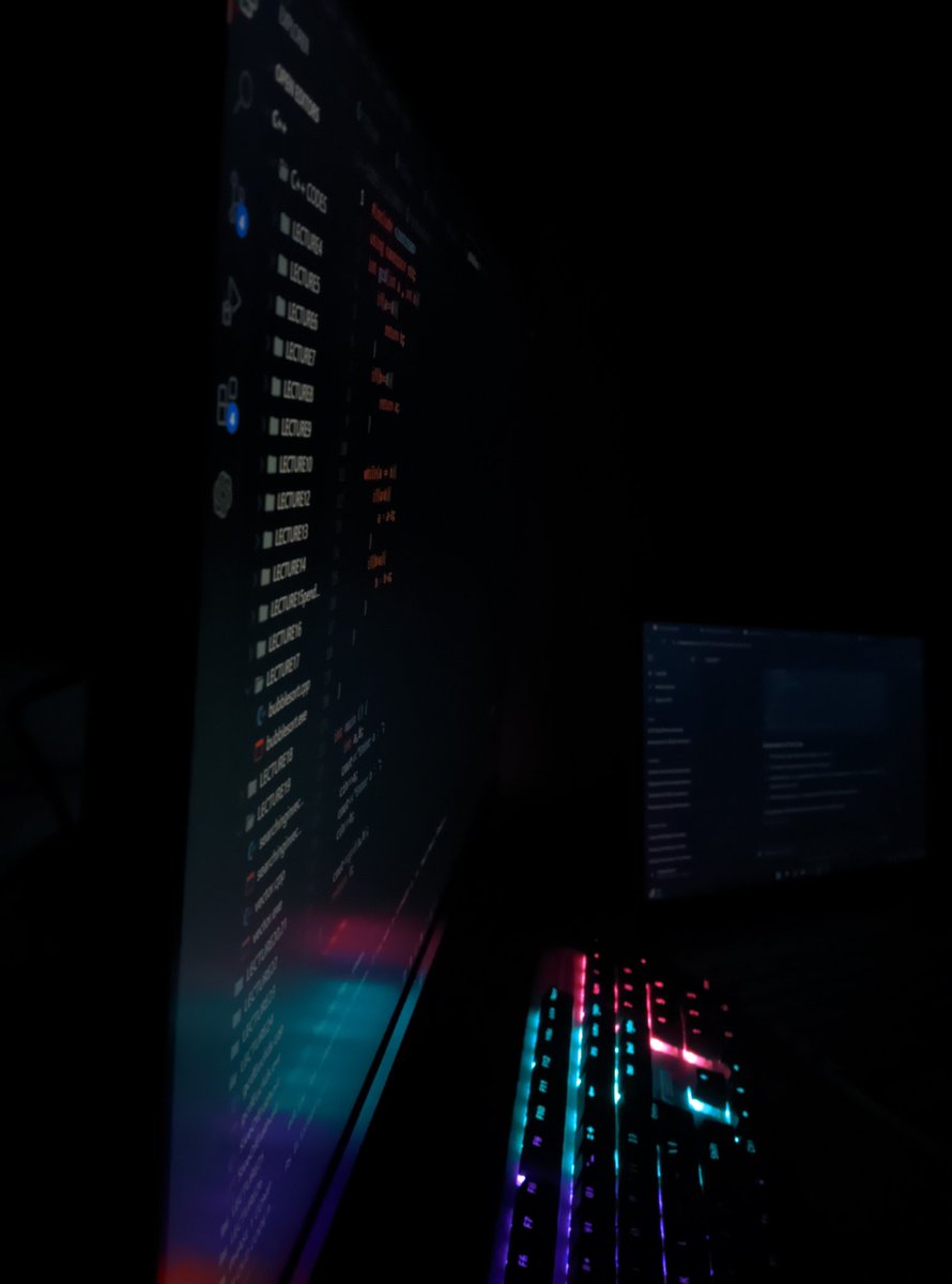 vikash_code's tweet image. Finally, semester exams are over, and it's time to be consistent...🧑‍💻