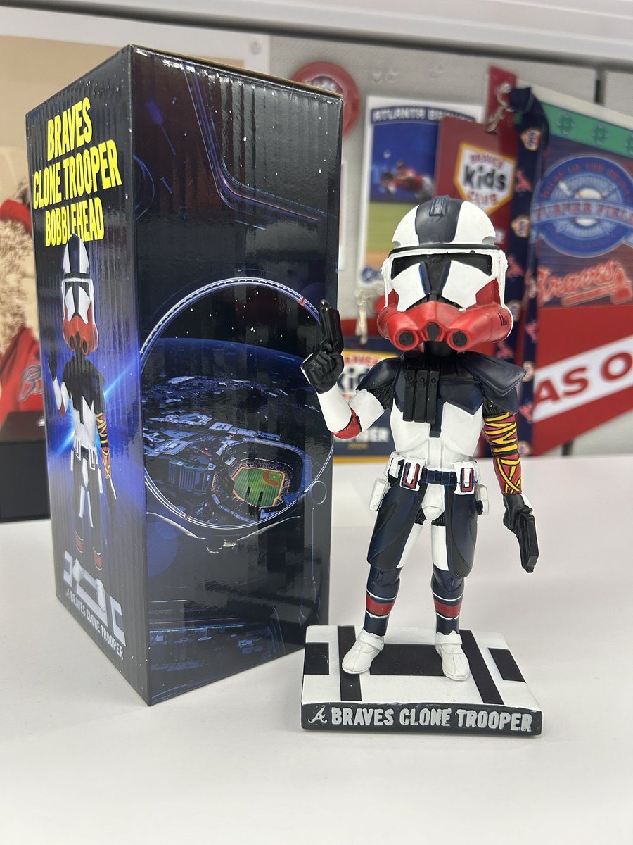 Year ✌️

Getting to design a custom Star Wars character will never not be cool