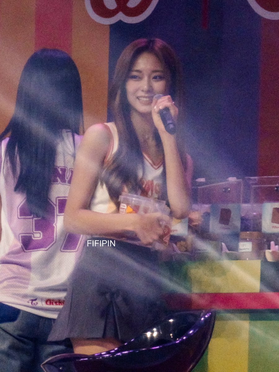 FIFIPIN's tweet image. 🦌

#원스의_여름빛_쯔위 #HappyBirTZUday #HappyTzuyuDay #Look_at_Tzu #TZUYU #쯔위 #子瑜 #ツウィ #TWICE #트와이스 #トゥワイス