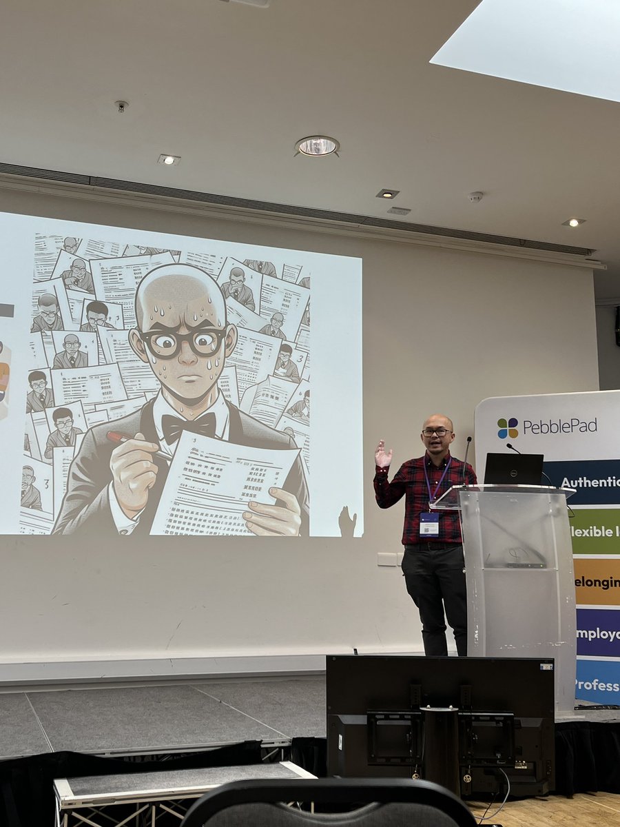 buenajill's tweet photo. Yet, we still have much to learn about improving our presentation skills , especially after seeing yours, @DrBChong 🤔 

In any case, I had a proud hub-neighbour moment hearing about the work Ben has done with blending so many systems to surface that student learning #PebbleBash https://t.co/bgaWqiNvkS
