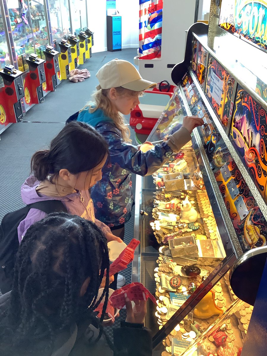 Woden Primary tweet media