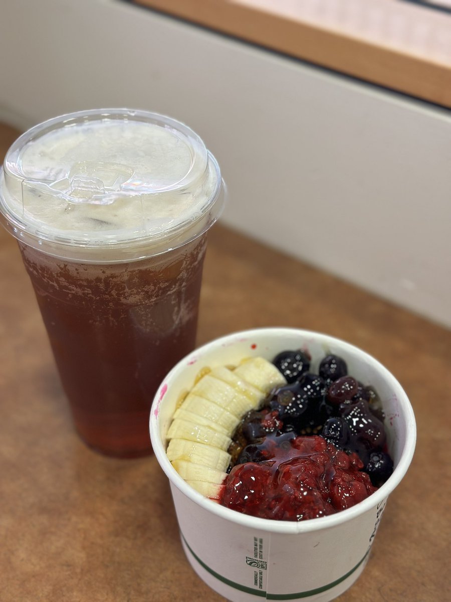 OregonState's tweet photo. Last chance to get a #FinalsFreebies! First 5 to respond with your name and preferred on-campus delivery location will get a Dragon Fruit Bowl and Black Iced Tea from EBGBs. https://t.co/dV2edLZQ8s