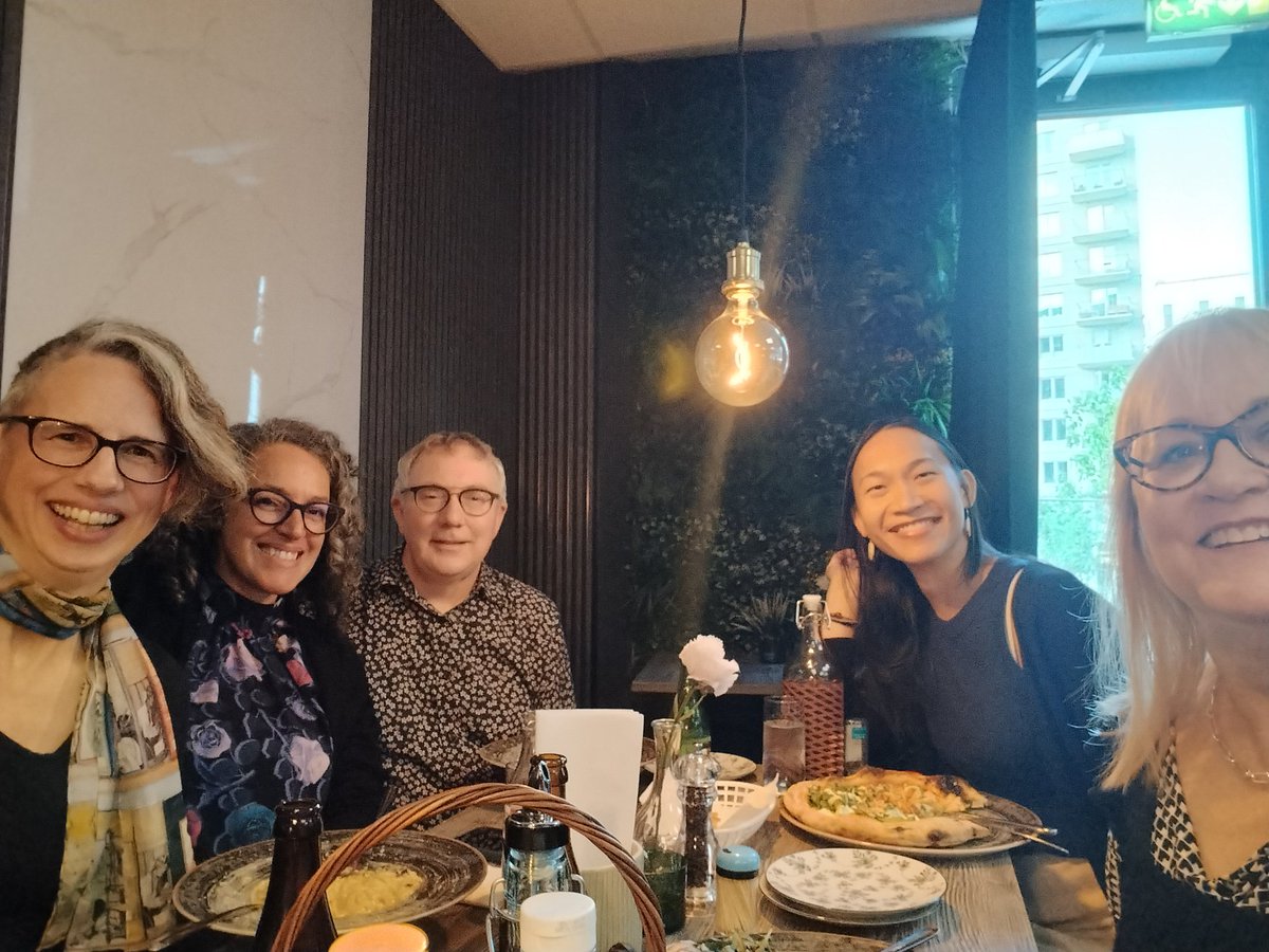 remembermyhat (@remembermyhat) on Twitter photo Accidental pre-symposium meal - we did invite other people, honest! #27NKG @chewmaya52228 <a href="/acsantos_ces/">Ana-Cristina Santos 🏳️🌈 (she/her)</a> <a href="/andrewdhking/">andrew king</a> <a href="/KathrynAlmack/">Professor Kathryn Almack</a> Accidental pre-symposium meal - we did invite other people, honest! #27NKG @chewmaya52228 <a href="/acsantos_ces/">Ana-Cristina Santos 🏳️🌈 (she/her)</a> <a href="/andrewdhking/">andrew king</a> <a href="/KathrynAlmack/">Professor Kathryn Almack</a>
