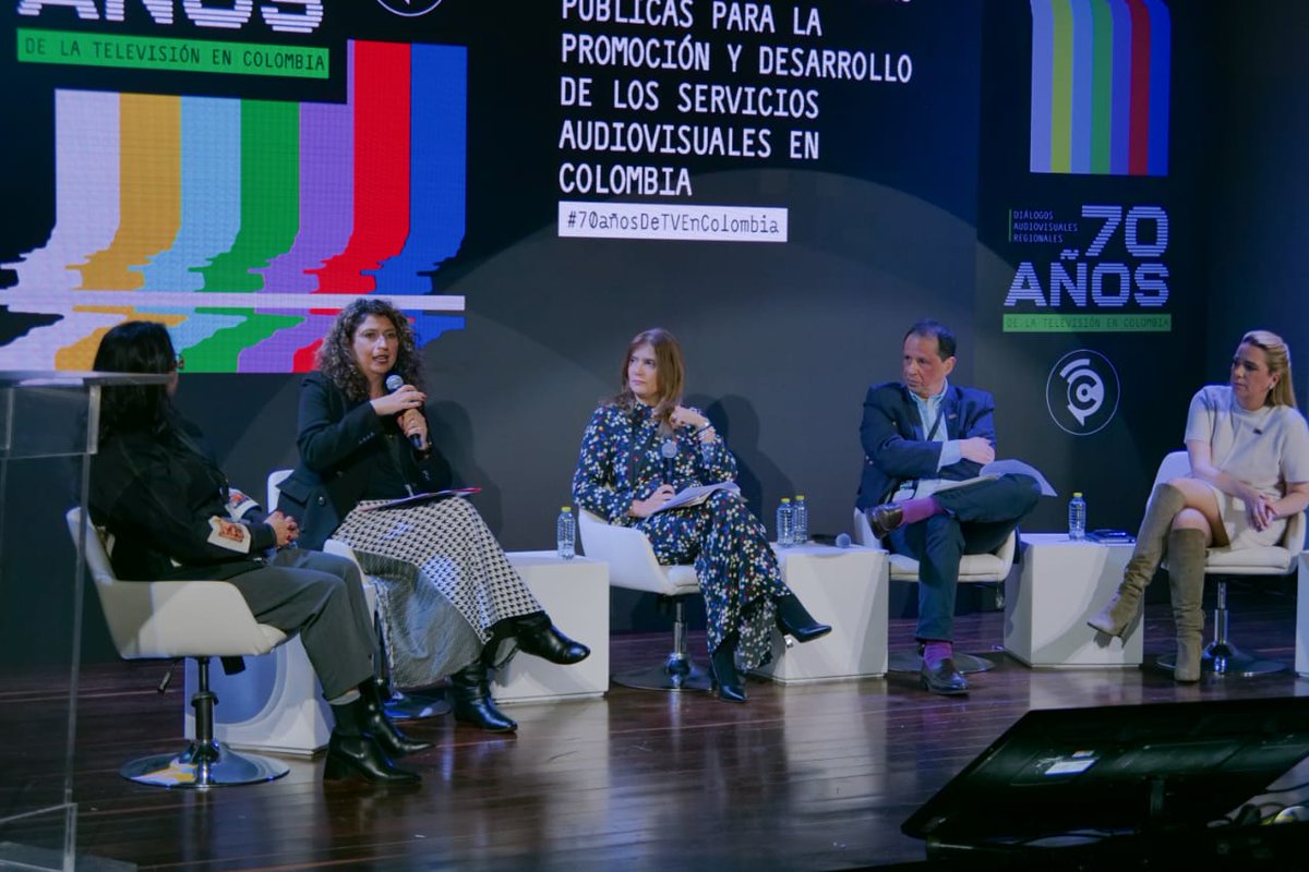 CRCCol's tweet photo. "Es importante proteger lo que existe en la regulación, que permita cuidar y fortalecer la Ley general de cultura, para protección de lo propio": Diana Diaz. #70añosDeTVEnColombia https://t.co/F3KYy8SshI