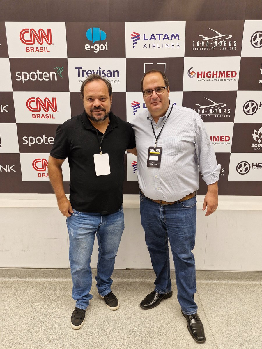 E já rolou um reencontro com um parceiro das antigas.

<a href="/conafut/">CONAFUT</a>