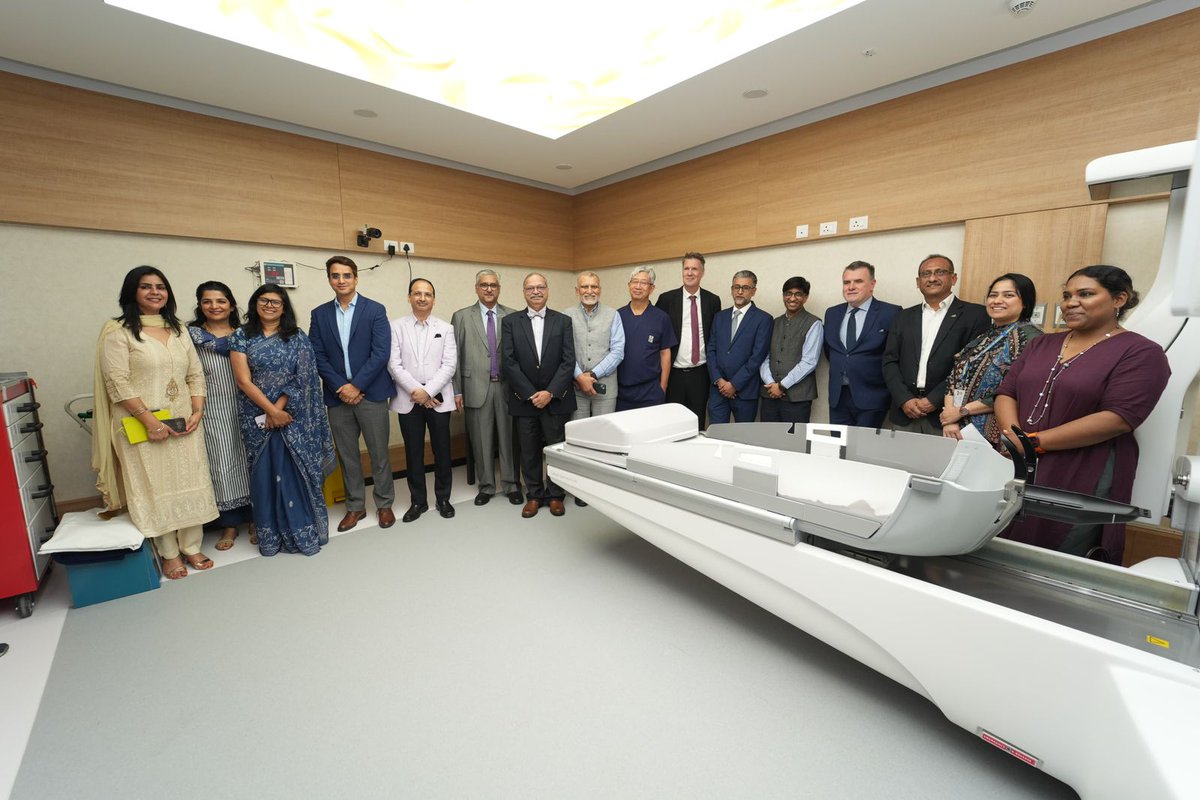 Abhay Karandikar (@karandi65) on Twitter photo It was a pleasure to inaugurate one of its kind Gamma Knife treatment facility at Fortis Memorial Research Institute along with Mr. Jan Thesleff <a href="/SwedensAmbIndia/">Jan Thesleff</a>, Ambassador of <a href="/SwedeninIndia/">Sweden in India</a>.
This technology can help non-surgical high precision treatment of brain tumours, It was a pleasure to inaugurate one of its kind Gamma Knife treatment facility at Fortis Memorial Research Institute along with Mr. Jan Thesleff <a href="/SwedensAmbIndia/">Jan Thesleff</a>, Ambassador of <a href="/SwedeninIndia/">Sweden in India</a>.
This technology can help non-surgical high precision treatment of brain tumours,