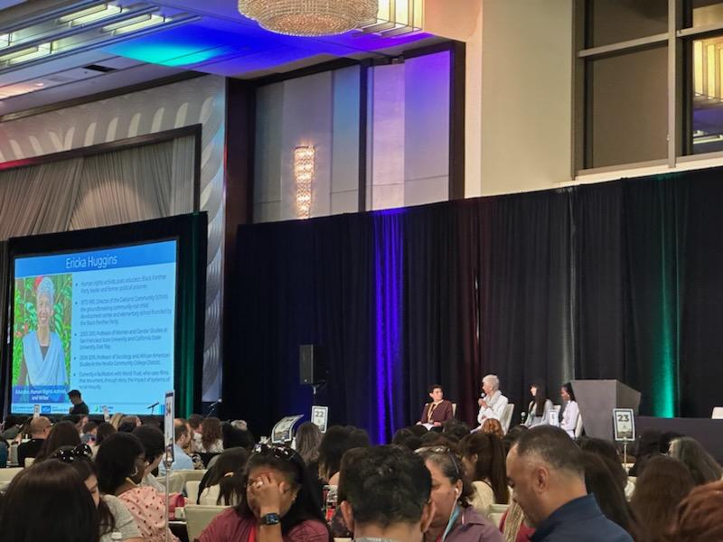 SI_RTAC's tweet photo. CA Community Schools Empower summit brought together 1,300 educators, administrators, families and students. S-TAC Student Advisory Committee members shared their wisdom with us this morning We are Community!
#csempower #SIRTACstory @SBCountySchools @RCOE https://t.co/9p4lySur10