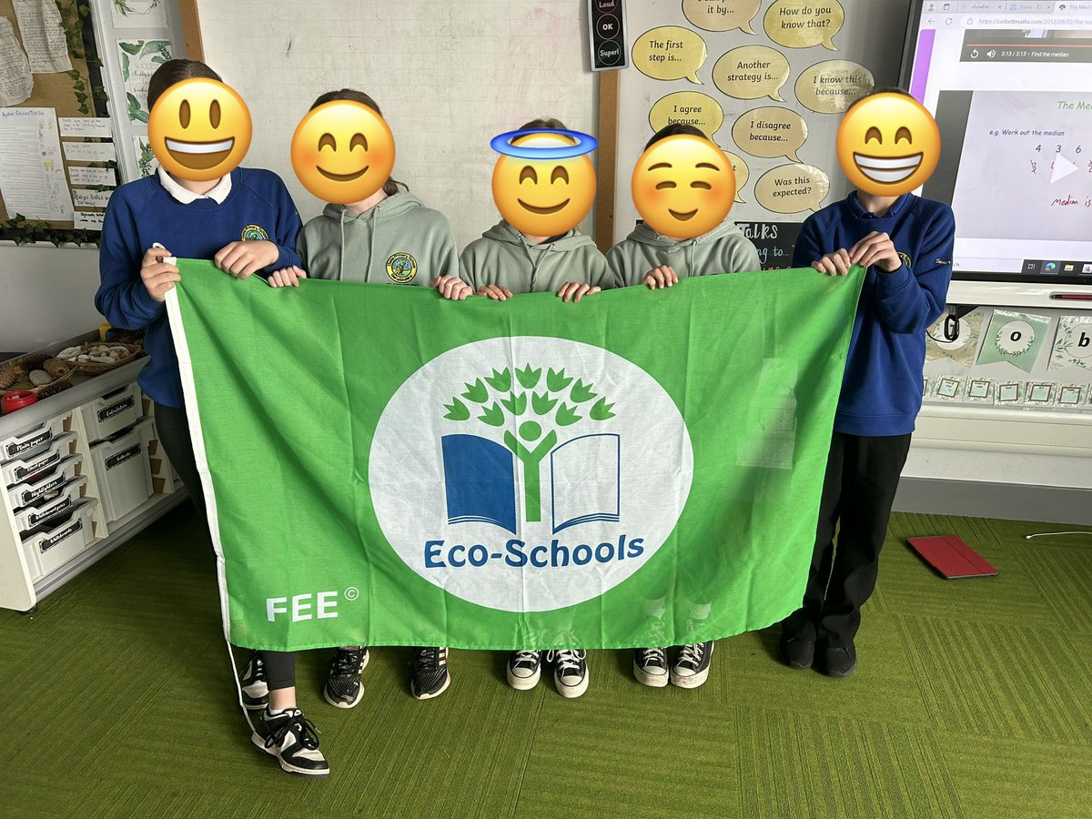 emmavictoria111's tweet photo. A huge achievement for our Eco Committee 💚@rjfoy27 https://t.co/eusDjOcnuW